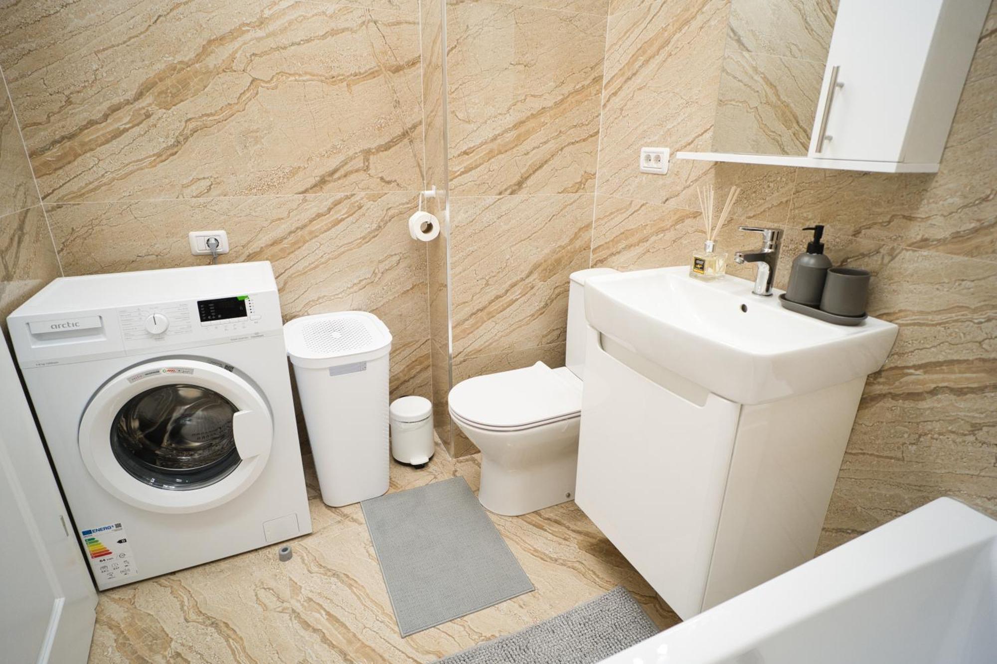 Stylish Hideaway Near Center Appartement Bucarest